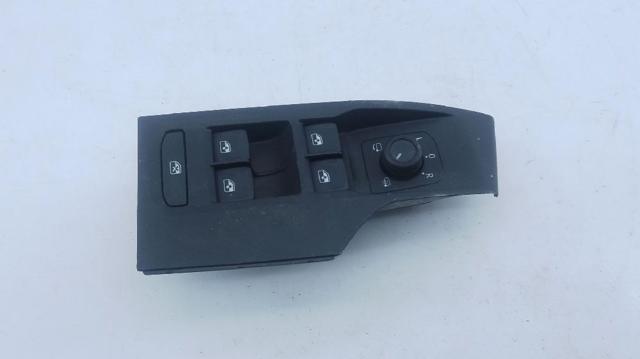 5G0959857 Interruptor de elevalunas delantera izquierda  en stock Sabadell