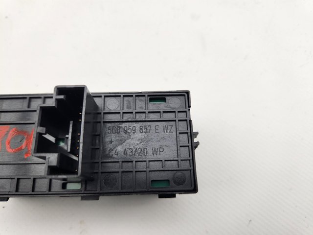 VAG 5G0959857 Unidad de control de elevalunas delantera izquierda  comprar en Ponferrada
