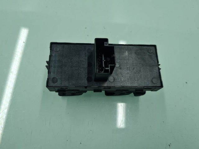 5G0959857 Unidad de control de elevalunas delantera izquierda  comprar en Zaragoza