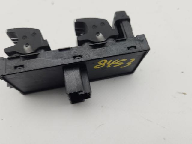 5G0959857C Interruptor de elevalunas delantera izquierda  en stock Sabadell