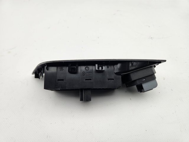 5G0959857D Interruptor de elevalunas delantera izquierda  en stock Granada
