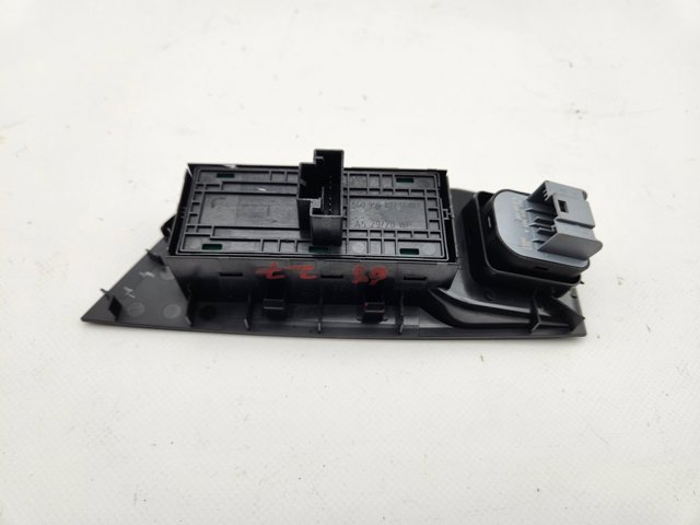 VAG 5G0959857D Interruptor de elevalunas delantera izquierda  en stock Salamanca