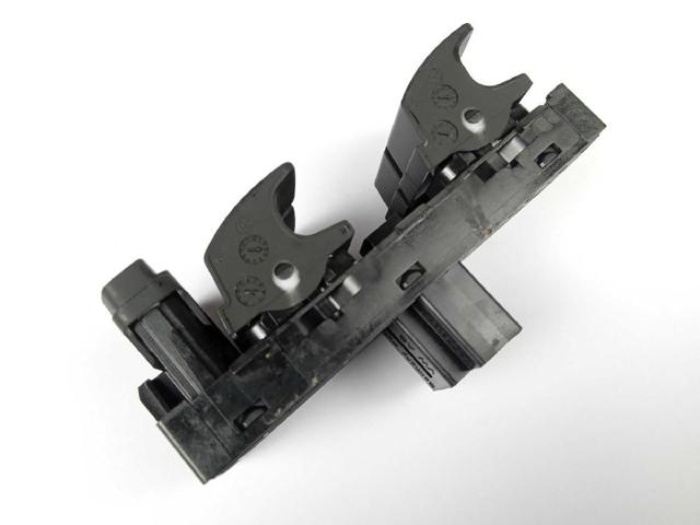 5G0959857D VAG Unidad de control de elevalunas delantera izquierda  disponible Alicante