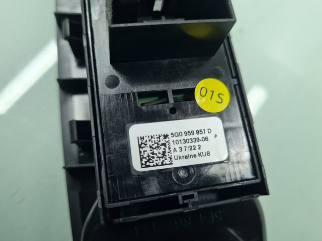 VAG 5G0959857D Unidad de control de elevalunas delantera izquierda  disponible Valladolid