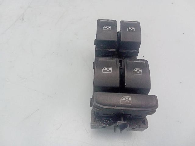 VAG 5G0959857F Interruptor de elevalunas delantera izquierda  en stock Salamanca