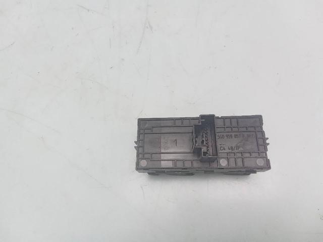 VAG 5G0959857F Unidad de control de elevalunas delantera izquierda  disponible Valladolid