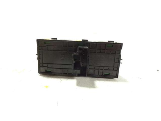 5G0959857FWHS Interruptor de elevalunas delantera izquierda comprar Sevilla