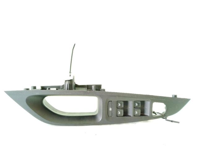5G0959857FWHS Interruptor de elevalunas delantera izquierda comprar Girona