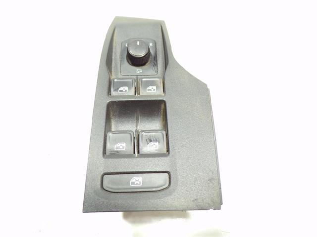 5G0959857FWHS VAG Interruptor de elevalunas delantera izquierda comprar Alcalá