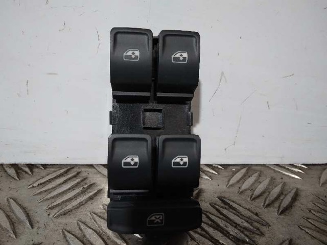 5G0959857G Unidad de control de elevalunas delantera izquierda  disponible Málaga