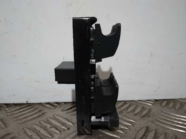 5G0959857G VAG Interruptor de elevalunas delantera izquierda  en stock Córdoba