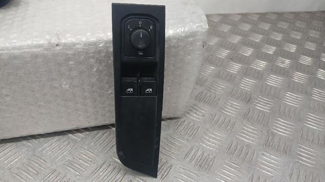 Unidad de control elevalunas delantera izquierda 5G0959858D VAG