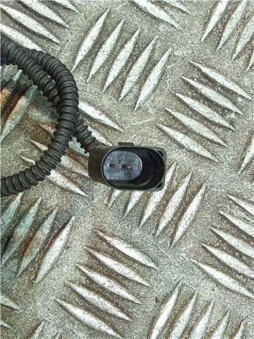 5G1823509B Cerradura de capó comprar Girona