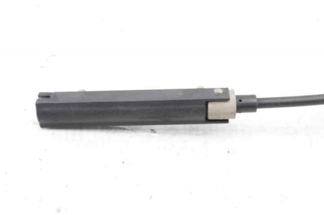 5G1823509B Cerradura de capó  en stock Sabadell