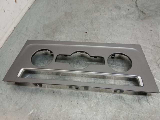 5G1863100 VAG