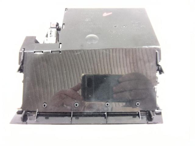 VAG 5G1863391 Cenicero de la consola central comprar Tarragona