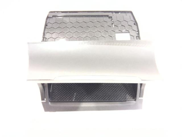 5G1863391 VAG Cenicero de la consola central comprar Madrid