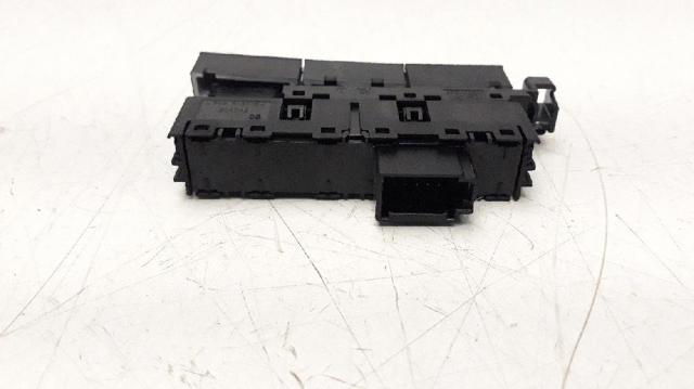 5G1927238E Bloque de botones de la consola central  en stock Sabadell