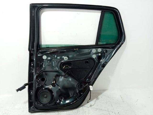 VAG 5G4833056AC Puerta trasera derecha  comprar en Albacete