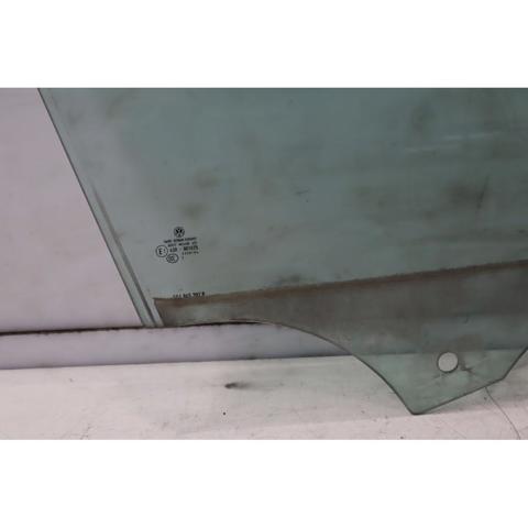VAG 5G4845202B Cristal de puerta delantera derecha  disponible Valladolid