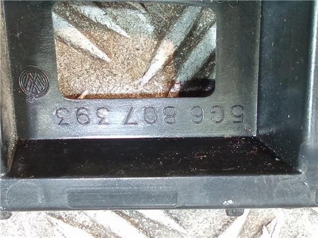 5G6807393 VAG Soporte exterior izquierdo del parachoques trasero  disponible Alicante