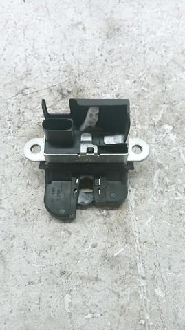5G6827505 Cerradura de tapa de maletero  disponible Burgos