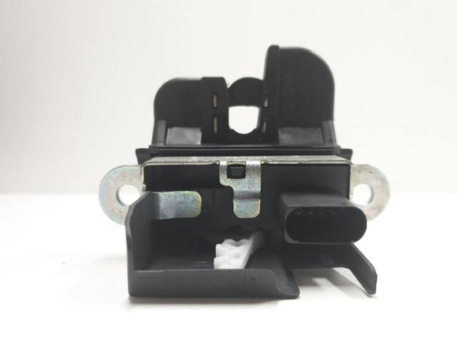 5G6827505B Cerradura de tapa de maletero  comprar en Pontevedra