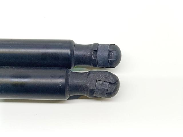 5G6827550C Amortiguador de la tapa del maletero  comprar en Pontevedra