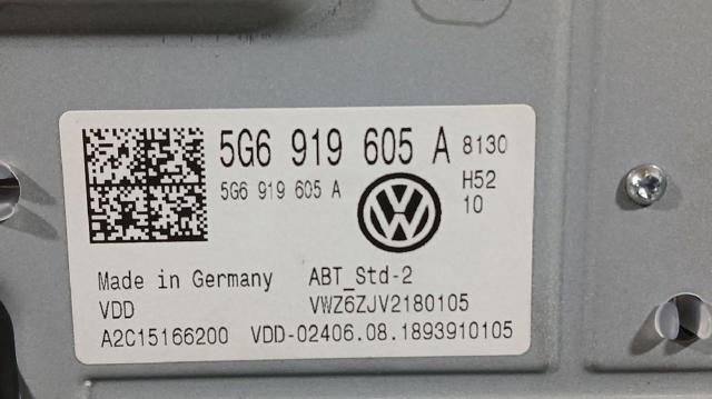 5G6919605A Radio AM/FM  disponible Utrera