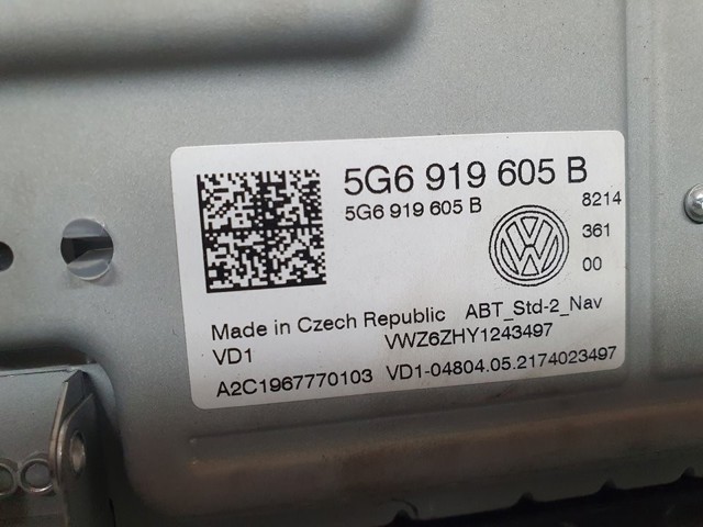 5G6919605B VAG Pantalla multifunción  comprar en Oviedo