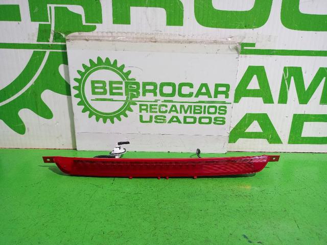 5G6945087A VAG Tercera luz de freno  en stock Córdoba
