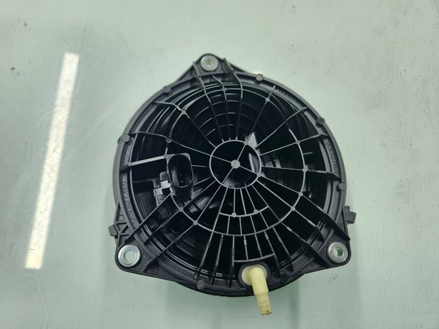 VAG 5G9827469D Tirador de puerta de maletero exterior  en stock Salamanca