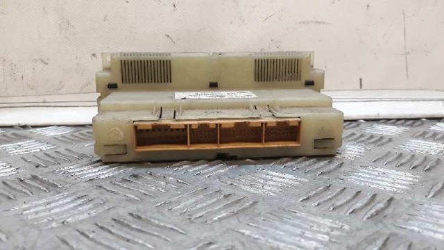 5HB00761710 Unidad de control aire acondicionado  en stock Castellón