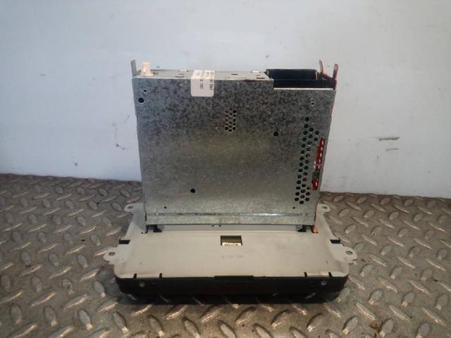 5J0035161A VAG Radio AM/FM  comprar en Lleida