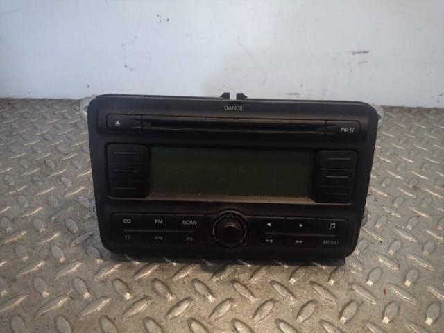 VAG 5J0035161A Radio  en stock Salamanca