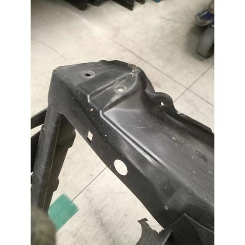 5J0805591 VAG Soporte de radiador  en stock Gandía