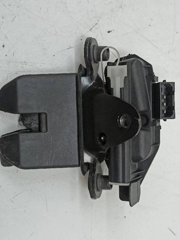 VAG 5J0827501B Cerradura de maletero  en stock Terrassa