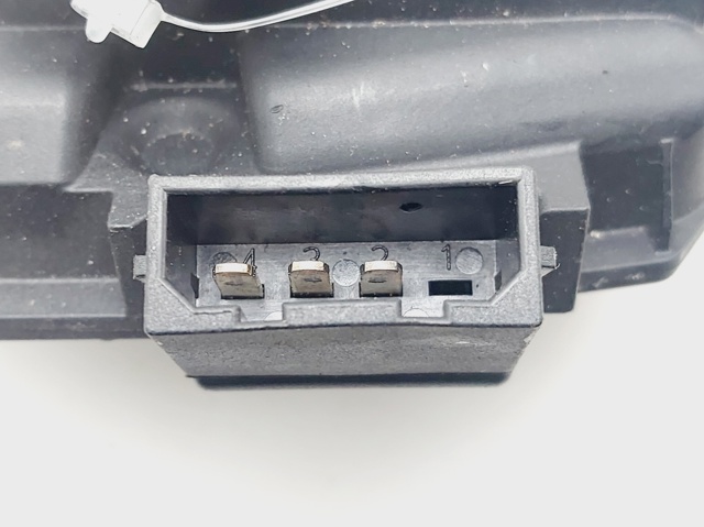 VAG 5J0827501B Cerradura de tapa de maletero  comprar en Albacete