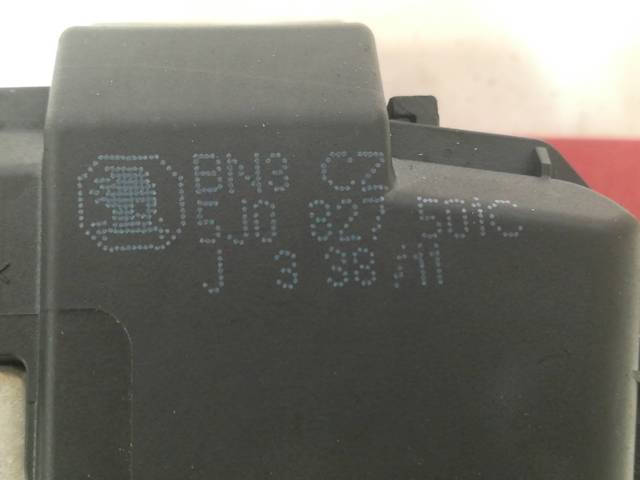 5J0827501C VAG Cerradura de maletero comprar Bilbao