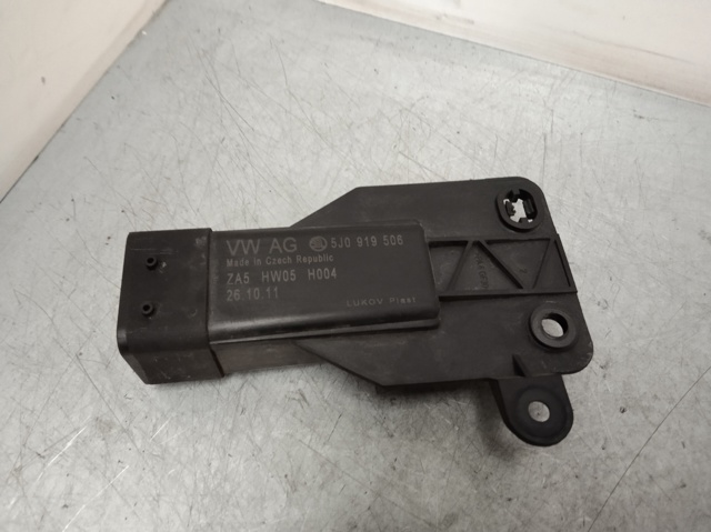 VAG 5J0919506 Regulador de velocidad del ventilador de refrigeración (unidad de control)  comprar en Ponferrada