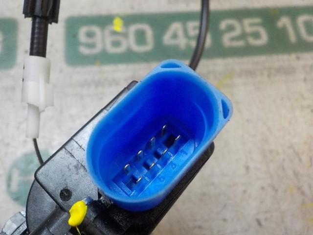 5J1837015 VAG Cerradura de puerta delantera izquierda  comprar en Lleida