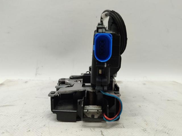 5J1837016 VAG Cerradura de puerta delantera derecha comprar Bilbao