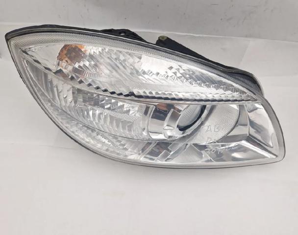 5J1941018A VAG Faro derecho  en stock Gandía