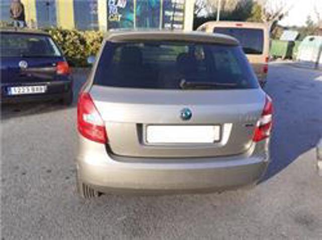 Refuerzo parachoque trasero para Skoda Fabia II (5J2, 542, 572, 582)
