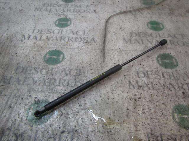 VAG 5J6827550B Amortiguador maletero comprar Tarragona
