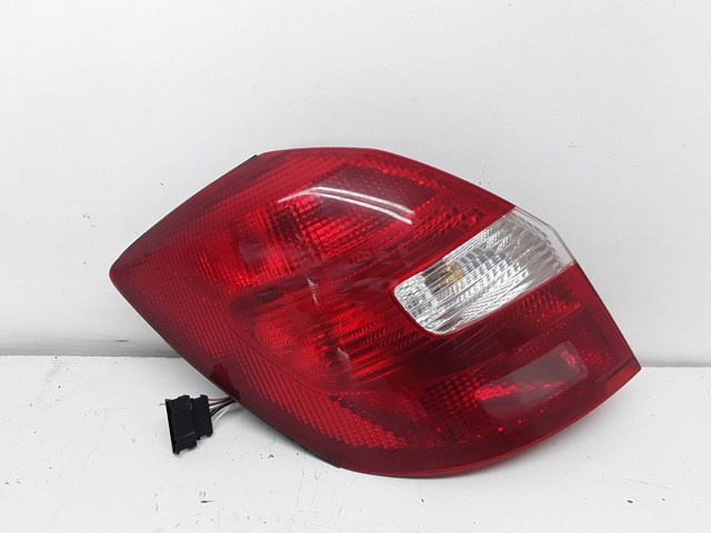 5J6945095 VAG Piloto trasero izquierdo comprar Madrid