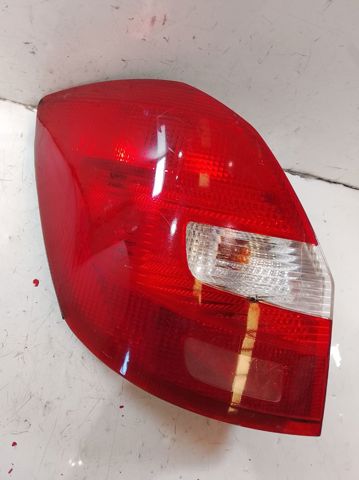 5J6945095 VAG Piloto trasero izquierdo  disponible Ourense
