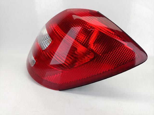 5J6945096 Piloto trasero derecho  comprar en Pontevedra