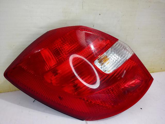 5J6945111 VAG Piloto trasero izquierdo  en stock Huelva