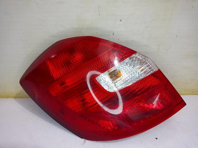 5J6945111 VAG Piloto trasero izquierdo comprar Alcalá